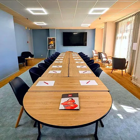 Ibis Grenoble Centre Bastille-3