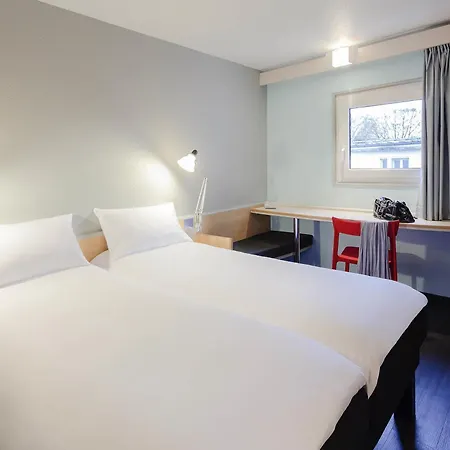 Ibis Bourges Centre, Hotel Restaurant-3