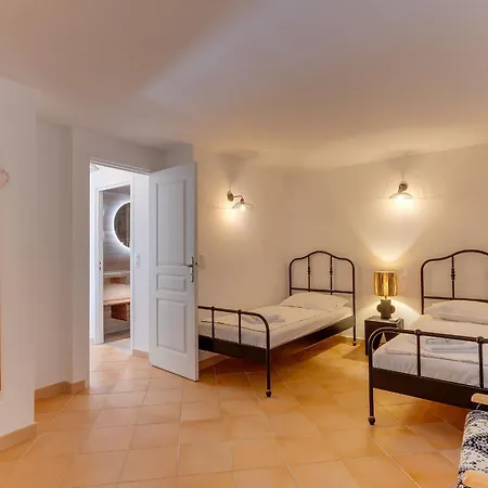 Villa Luna Vi4339 By Riviera Holiday Homes-3