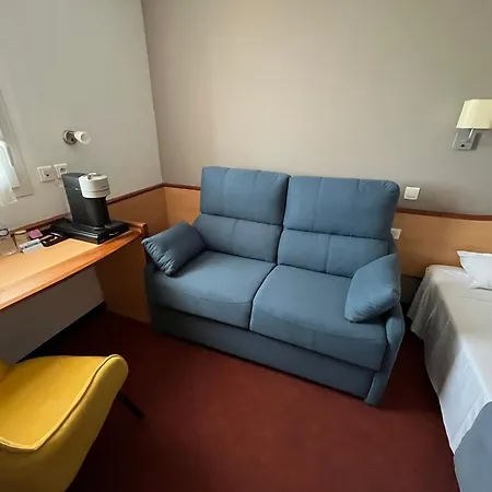 Brit Hotel Confort Montauban-3