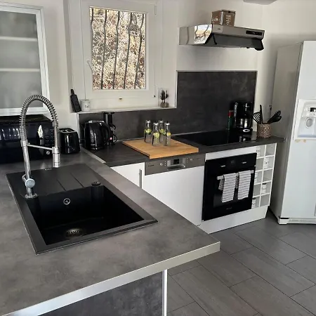 Villa LES ALIZES Côté jardin - Bord de mer-2
