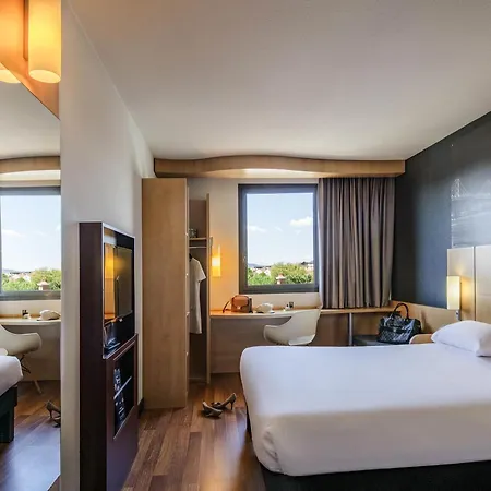 IBIS Cannes Mouans Sartoux parking gratuit-2