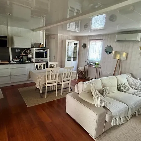 Bungalow de luxe de 60m2 dans camping 5 étoiles-2