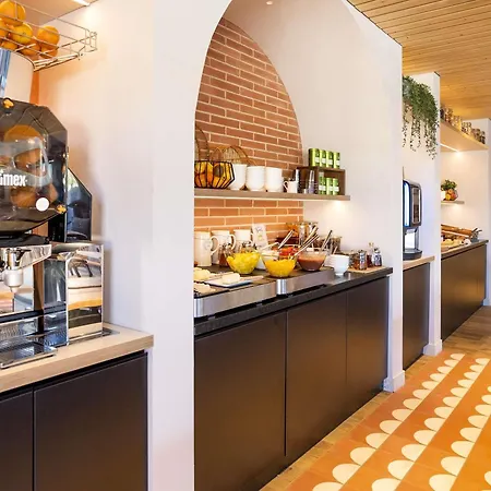 Ibis Styles Montauban-3
