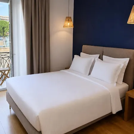 Hotel De La Mer-2