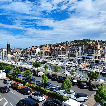 Ibis Deauville Centre-2