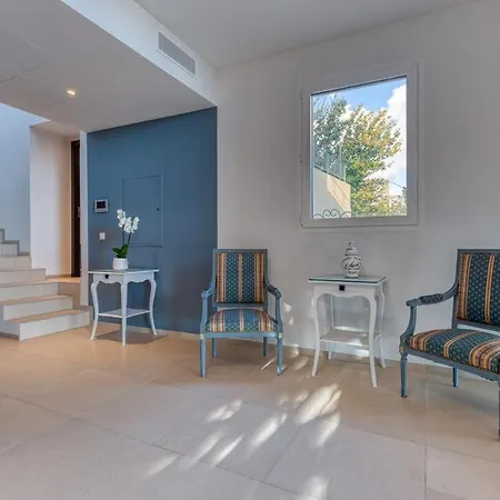 Villa Sur Les Hauteurs De Nice, Proche Centre-2