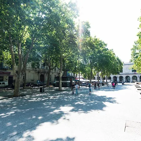 Hotel Cesar Nimes Centre Historique & Gare-3