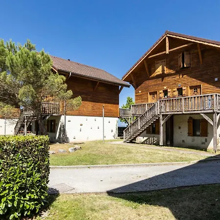 Résidence Odalys Les Chalets d'Evian-3