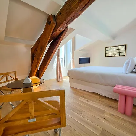 Hôtel L'orque Bleue-3