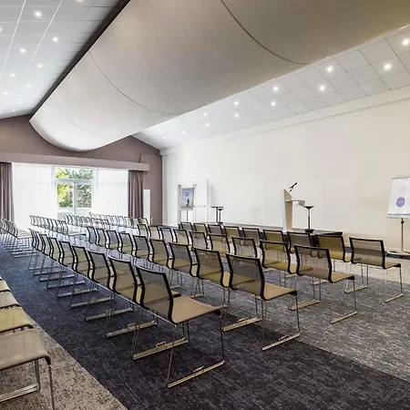 Novotel Lyon Bron-3