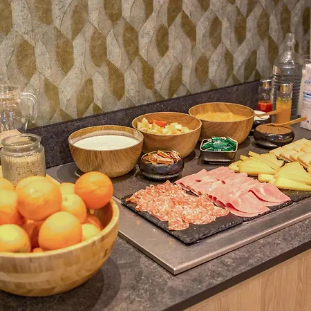 Ibis Styles Cannes Le Cannet-3