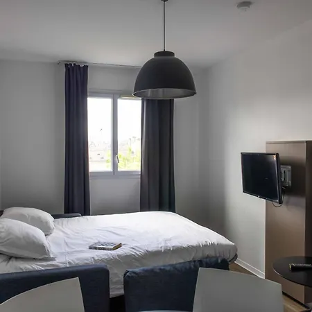 Ténéo Apparthotel Bordeaux Gare Saint Jean-2