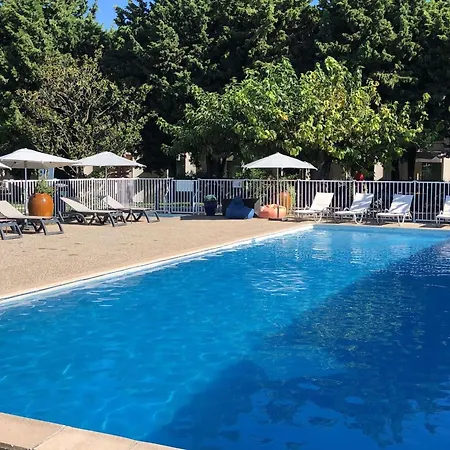 Ibis Styles Avignon Sud-3