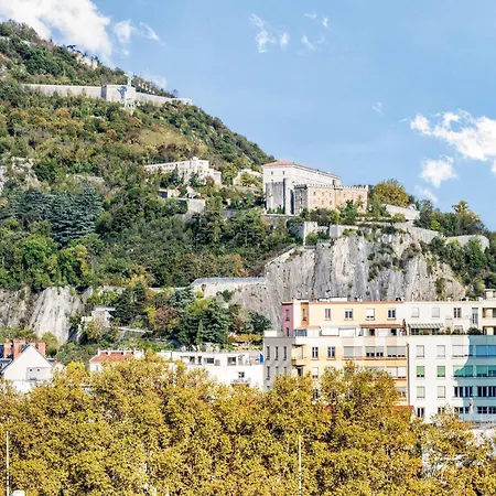 Novotel Grenoble Centre-3