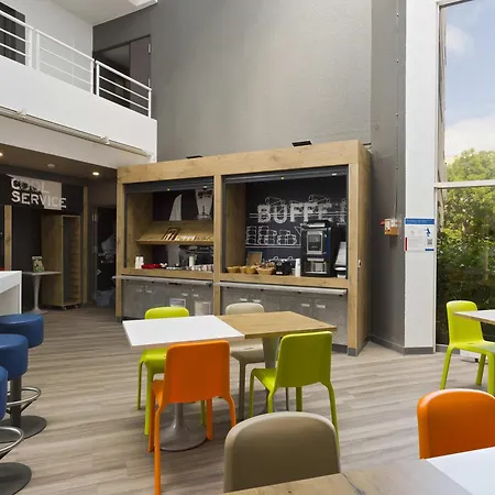 ibis budget Le Mans Universite-3