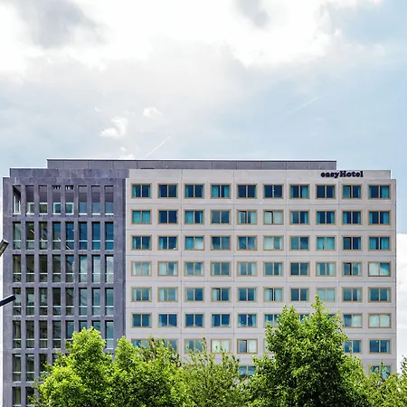 Easyhotel Paris Nord Aubervilliers-3