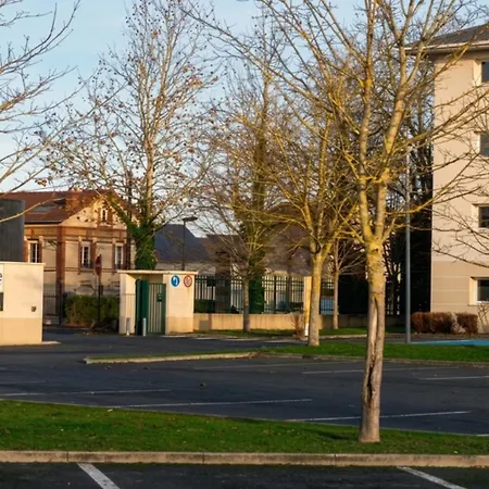 Première Classe Epernay-3