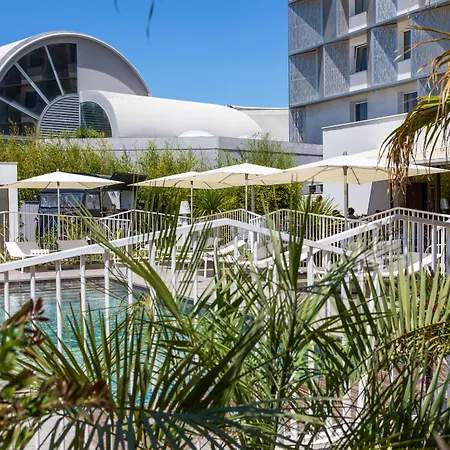 AC Hotel by Marriott Marseille Prado Vélodrome-2