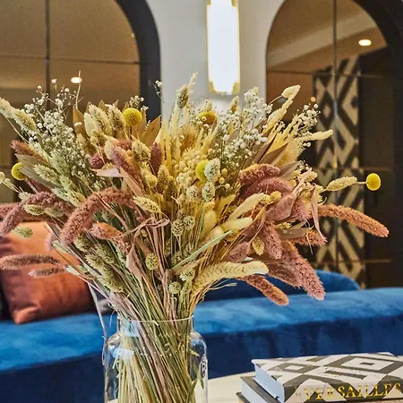 Mercure Versailles Chateau-3
