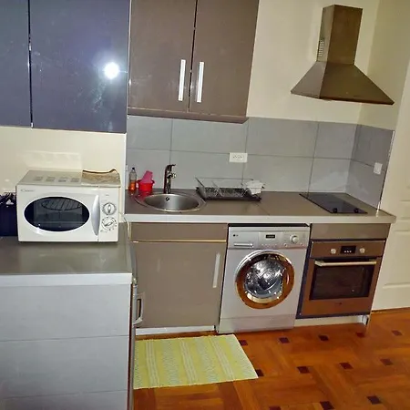 Appartamento In Residence A 50 Metri Dal Mare-2