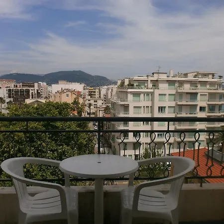 Hotel Magnan-2