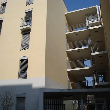 Le Patio Des Traboules-2