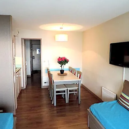 Cannes Front Beach Pools Apartment-2
