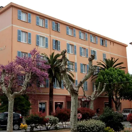 Hotel De La Paix-3