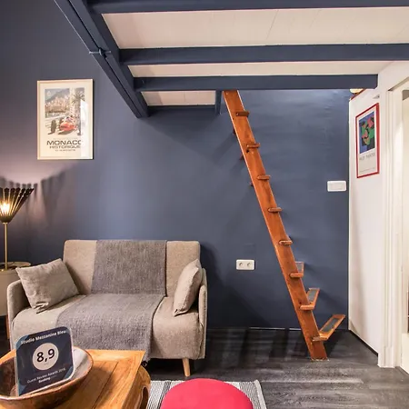 Studio Mezzanine Bleu-2