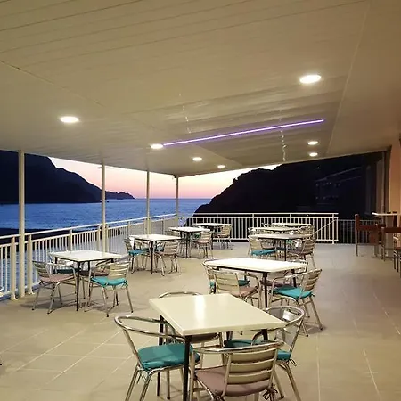 Le Méditerranée-2