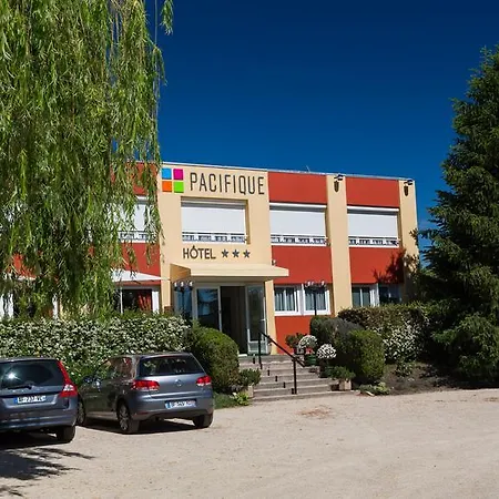 Le Pacifique Citotel Riom-3