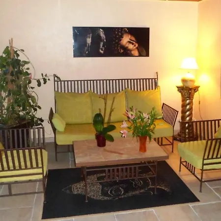 Hotel Le Village Provencal-3