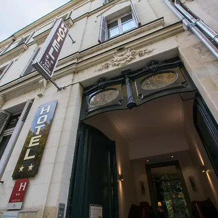 Hotel Val De Loire-3