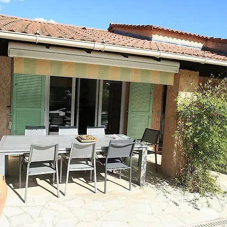Villa Avec Jacuzzi-3