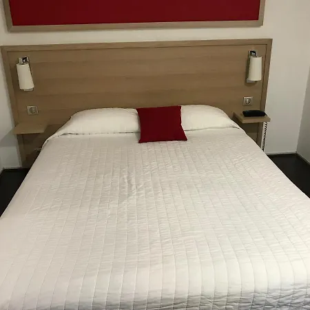 Hotel Le President-2