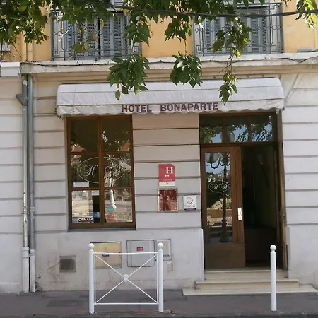 Hotel Bonaparte-3