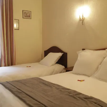 Logis Hotel Saint Clair-2