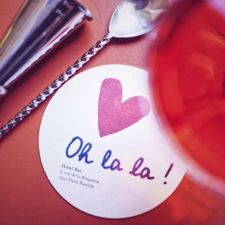 Oh La La ! Hotel Bar Paris Bastille-3