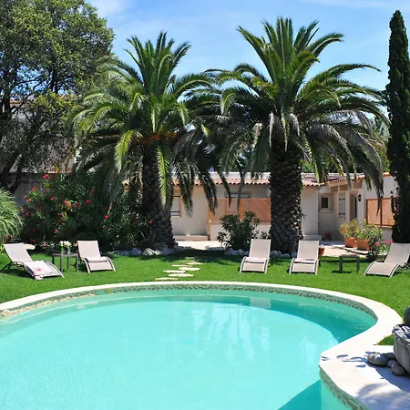 Villa Valflor Chambres D'Hotes Et Appartements-3