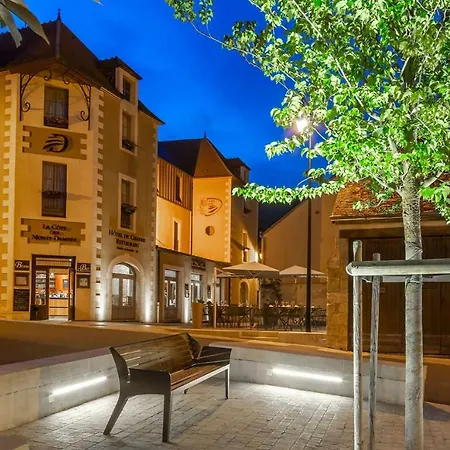 Hôtel Restaurant Famille Bourgeois La Cote des Monts Damnés-2