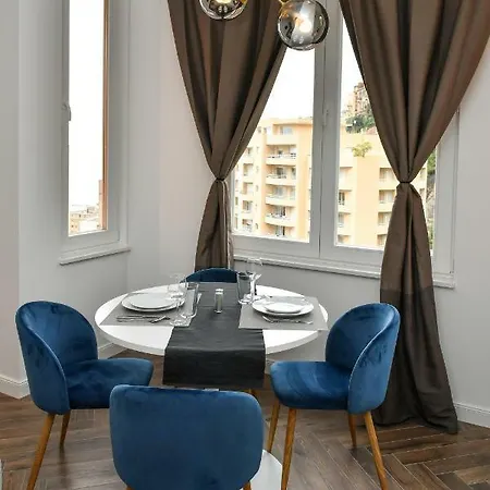 Luxury Apartment Next To Monte Carlo-3