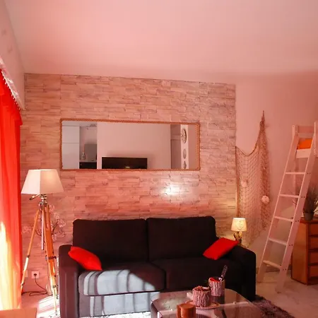 Studio - Juan Les Pins - Proximite Plages-2