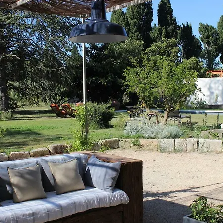 B&B Mas De Caustes-3