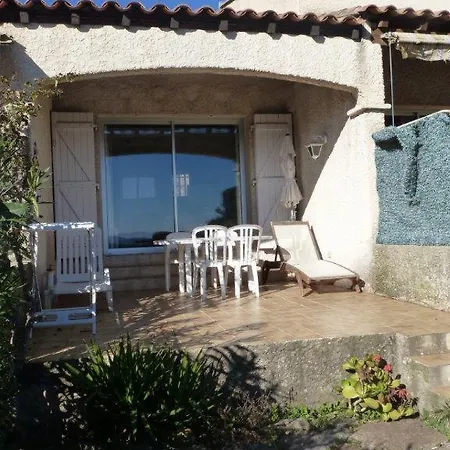 Villa Le Lavandou St Clair 500M De La Mer-3