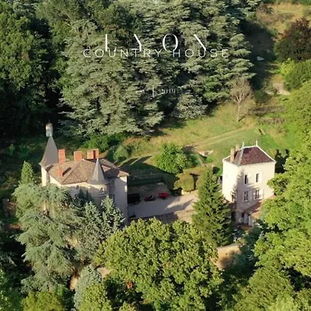 Lyon Country House-2