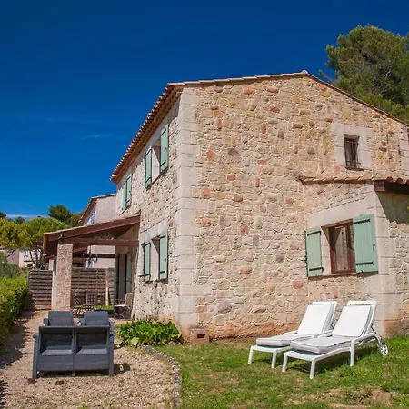 Domaine Du Mont Leuze-3
