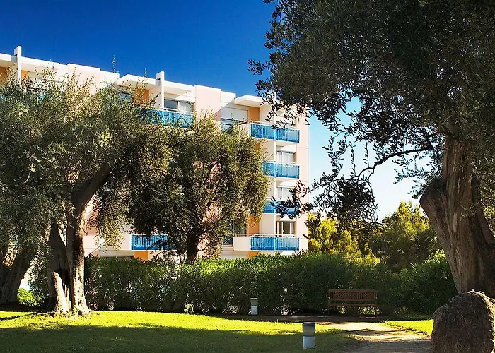 Inter-Hotel Les Agapanthes De L'Esterel Cannes