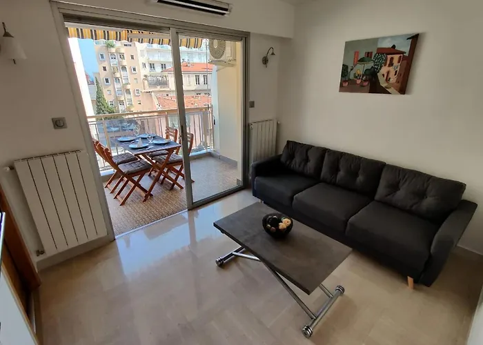 Legion Suite - Your Perfect Vacation ! Nice