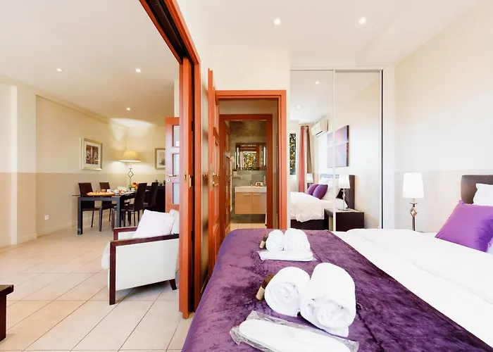 Cannes Luxury Cottages